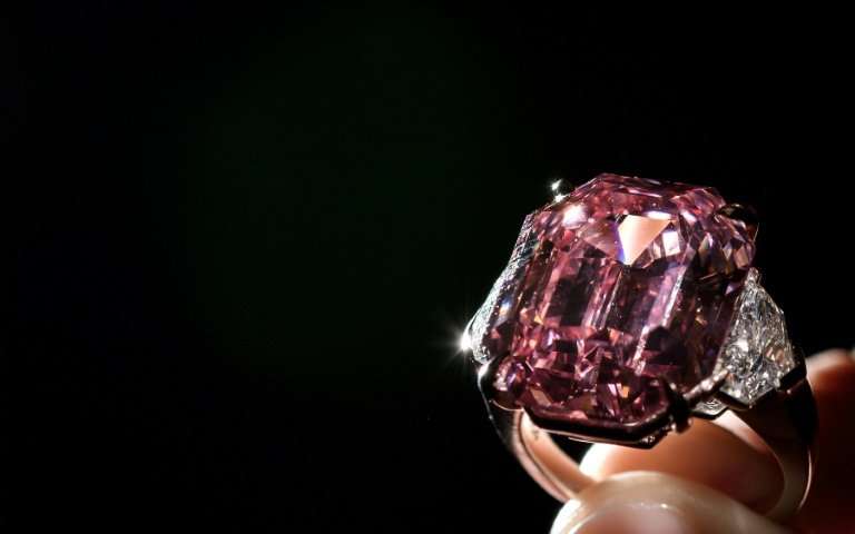 Amazing Fancy Diamond