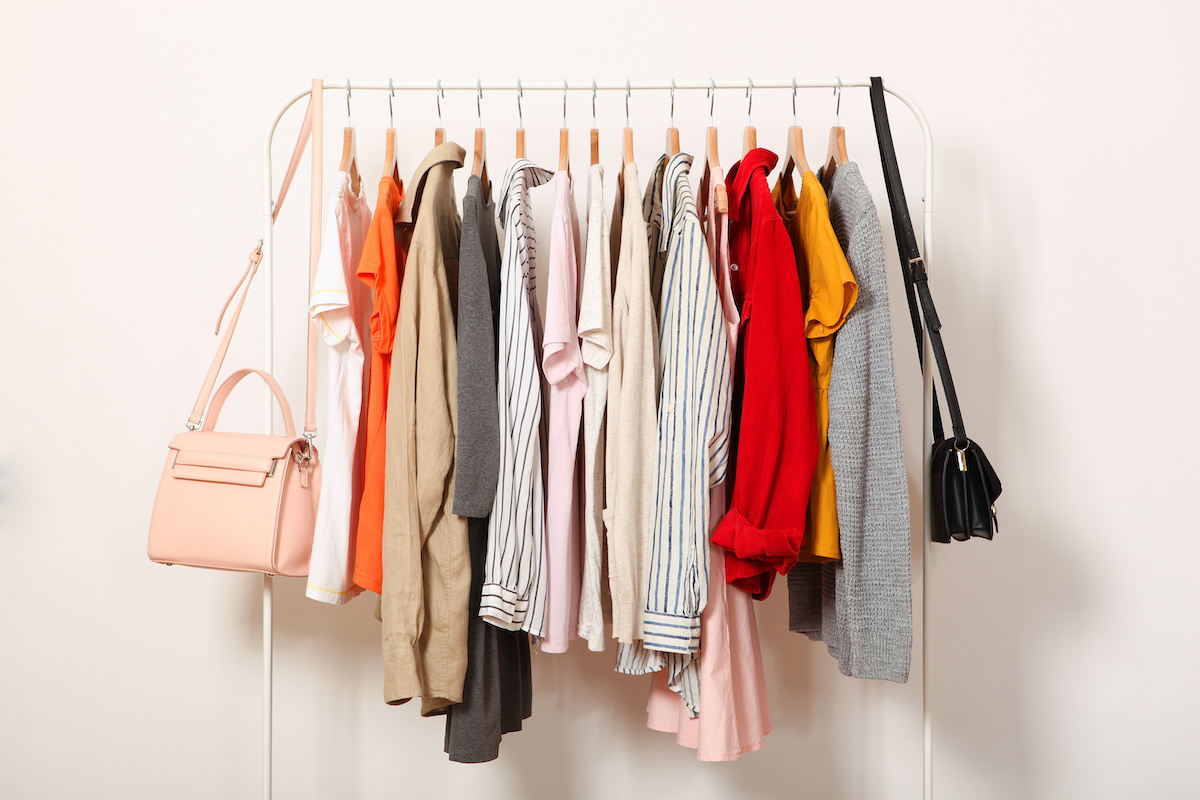 Tips To Pick the Best Place to Shop Clothes Online