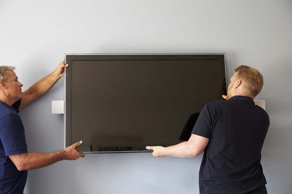 Why Do You Need to Hire a Professional for Wall Mount Services